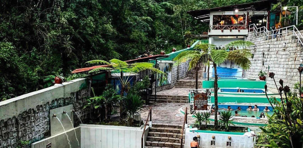 hot springs Aguas Calientes