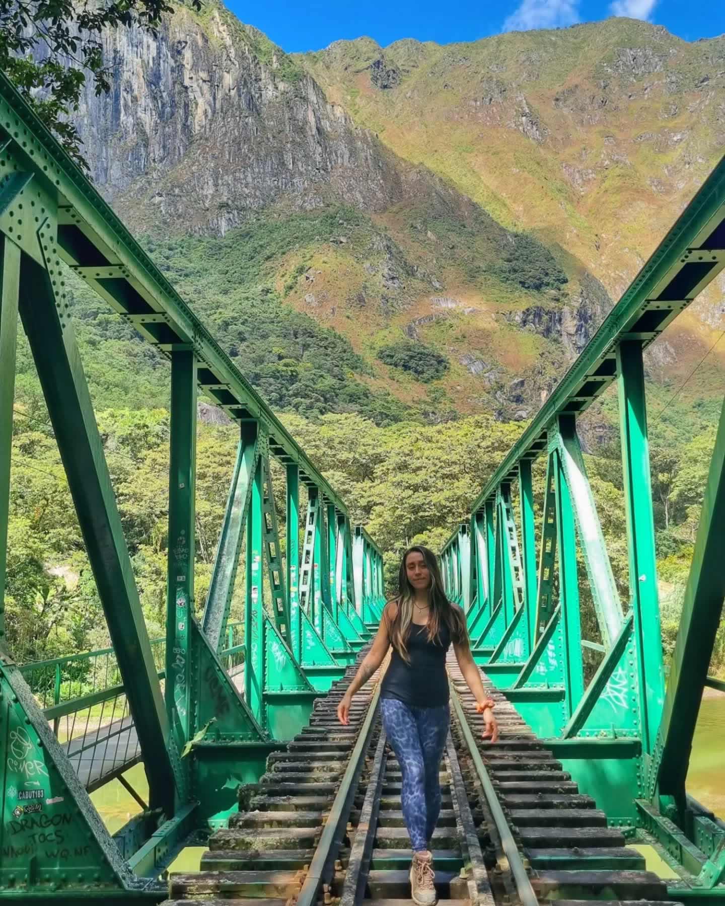 tour by car machu picchu